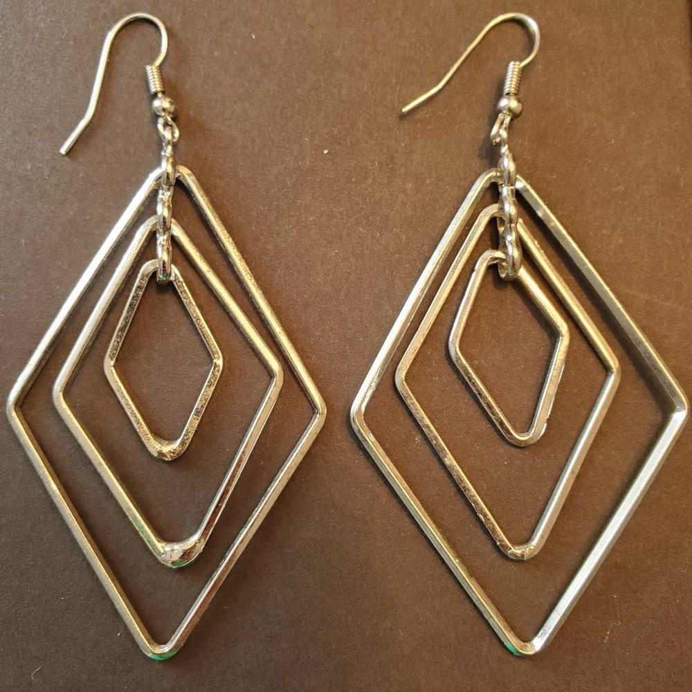 Silver Diamond Shape Dangle Earrings